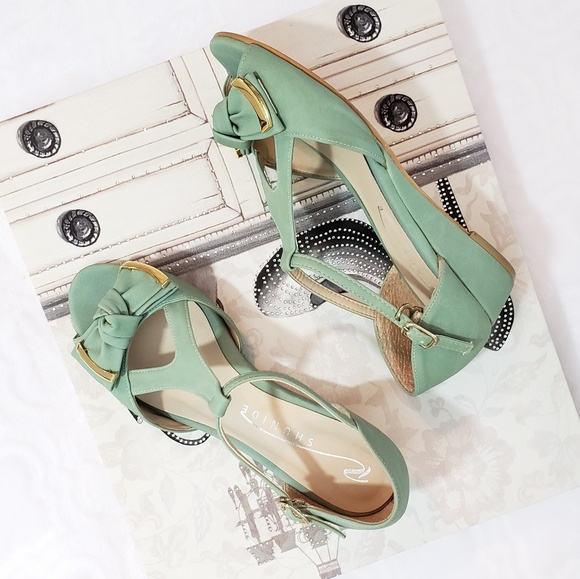 Shunide Shoes - 🏷$25 CCO| Shunide Ankle Strap Platform sandals